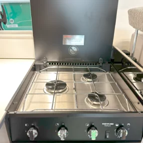 Burstner Campeo TD 736 G Motorhome Three Hob Gas Burner