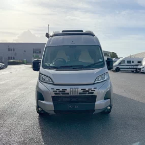 Carado CV600 Pro Pop-Top Exterior Front