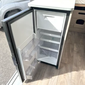 Carado CV600 Campervan 7120 - Kitchen Fridge Freezer
