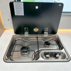Carado T447 Pro + Kitchen Hob
