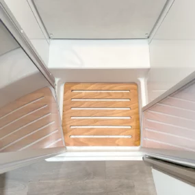 Carado T447 Pro + Shower Floor