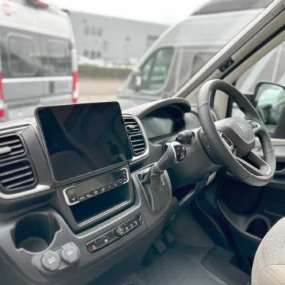 Carado T447 Pro + Steering Wheel & Multimedia System