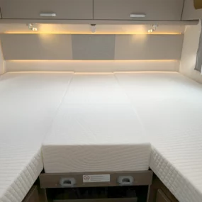 Carado T447 Pro + Twin Single Rear Bed Extended