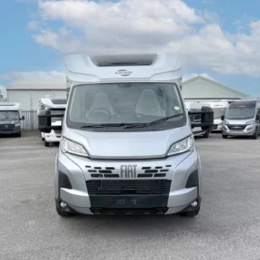 Carado T447 Pro Plus Motorhome 7114 - Exterior Front