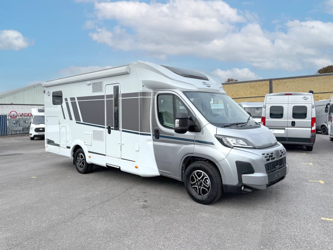 Carado T447 Pro Plus Motorhome 7114 - Exterior Front Right