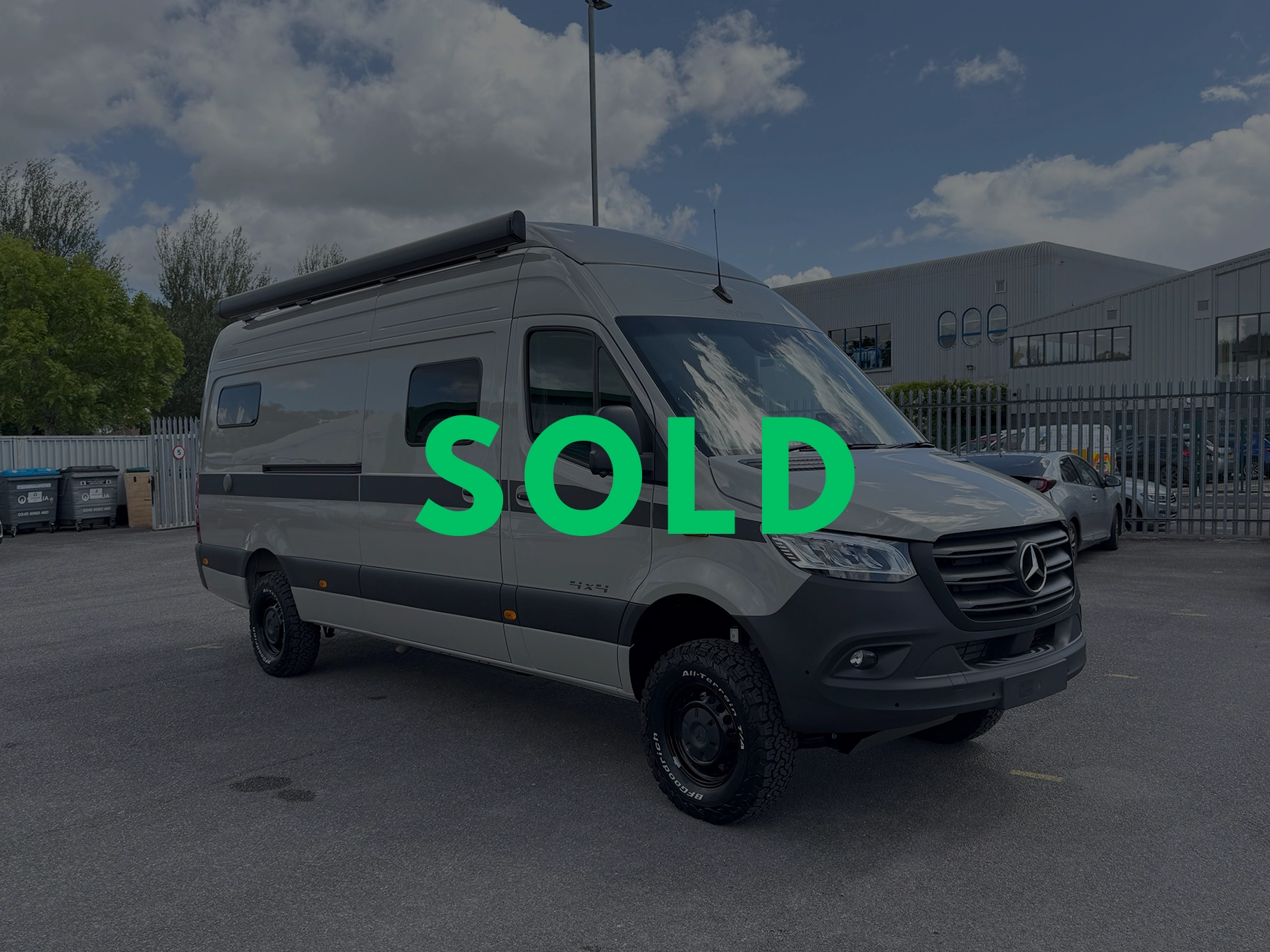 SOLD – Hymer Grand Canyon S 700 4×4 Pop Top