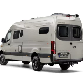 Hymer Grand Canyon S 700 Campervan N102710 - Exterior Rear Left