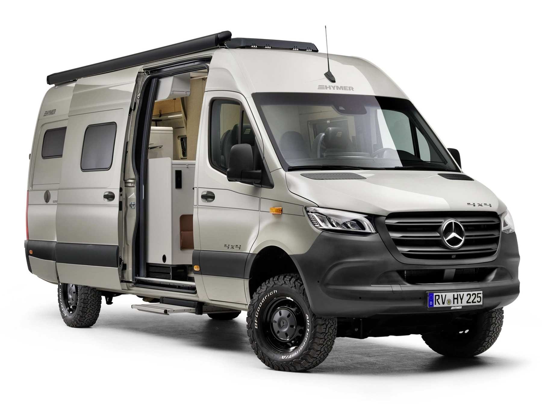 Hymer Grand Canyon S 700 Campervan For Sale N102711