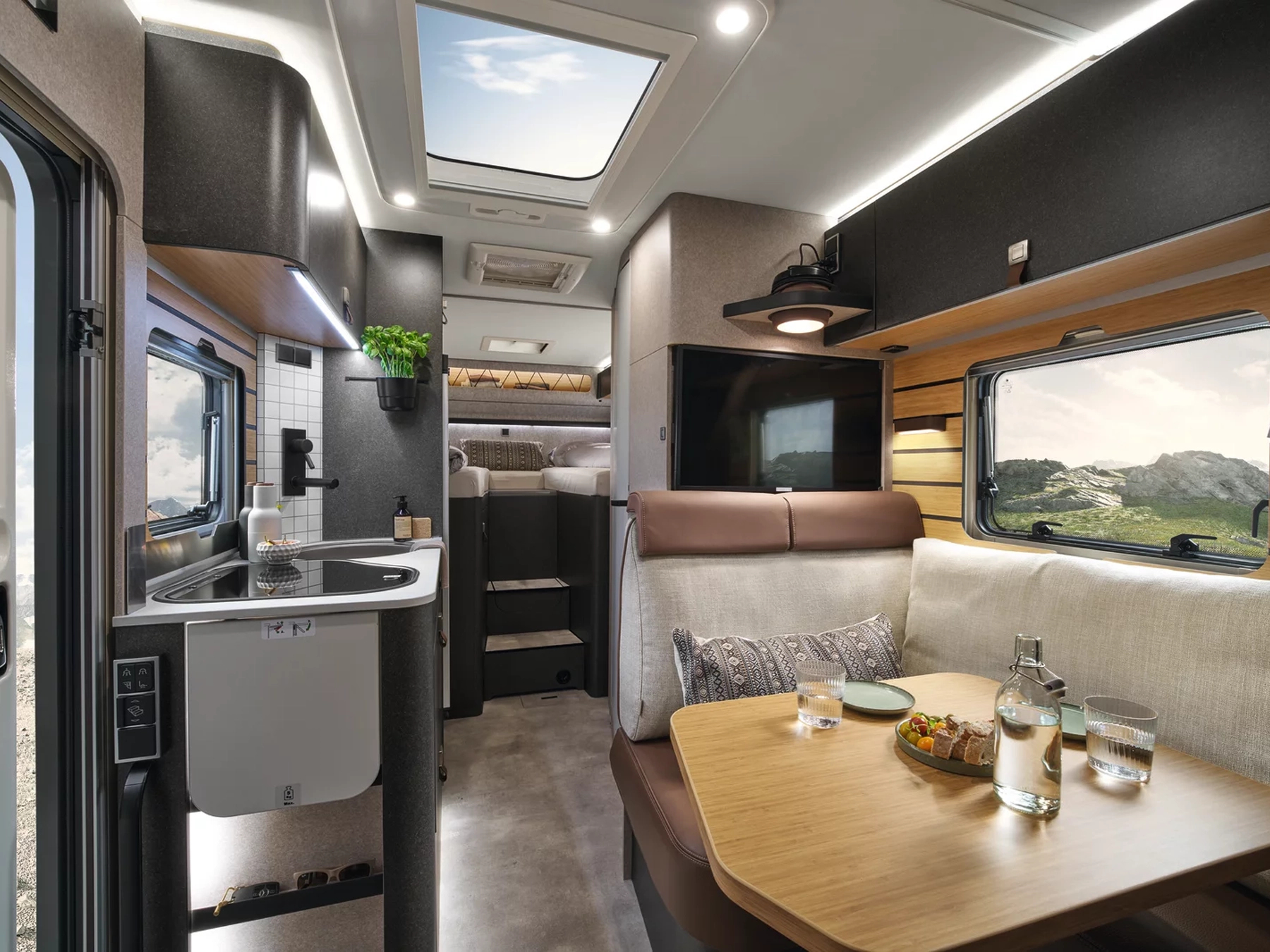 Hymer ML-T 570 Motorhome - Interior