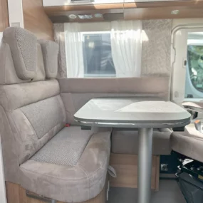 Carthago C-Compactline I 141 LE Lounge