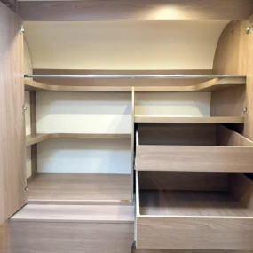 Burstner Lyseo TD 680 G Bathroom Wardrobes