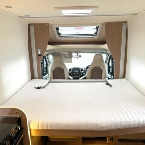 Burstner Lyseo TD 680 G Drop Down Bed