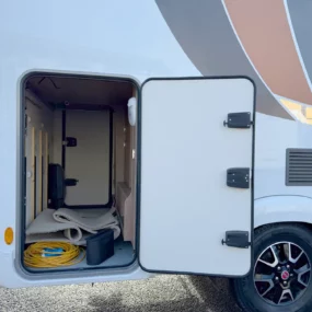 Burstner Lyseo TD 680 G Harmony Line Exterior Garage