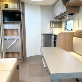 Burstner Lyseo TD 680 G Interior