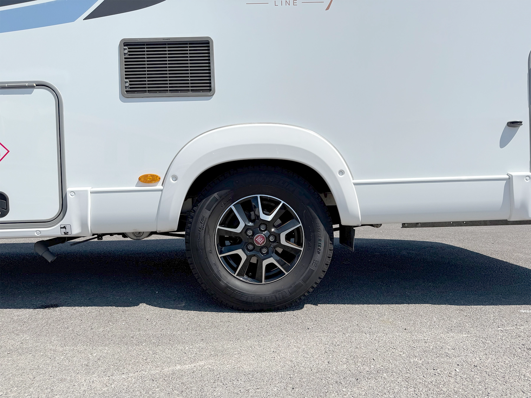 Burstner Lyseo TD 745 Harmony Line Motorhome Exterior Tyre