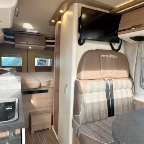 Malibu Diversity 600 DB K GT Skyview Pop Top Campervan 7912 - Interior