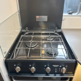 Burstner Lyseo TD 745 Harmony Line Motorhome 3 Gas Hob Burner