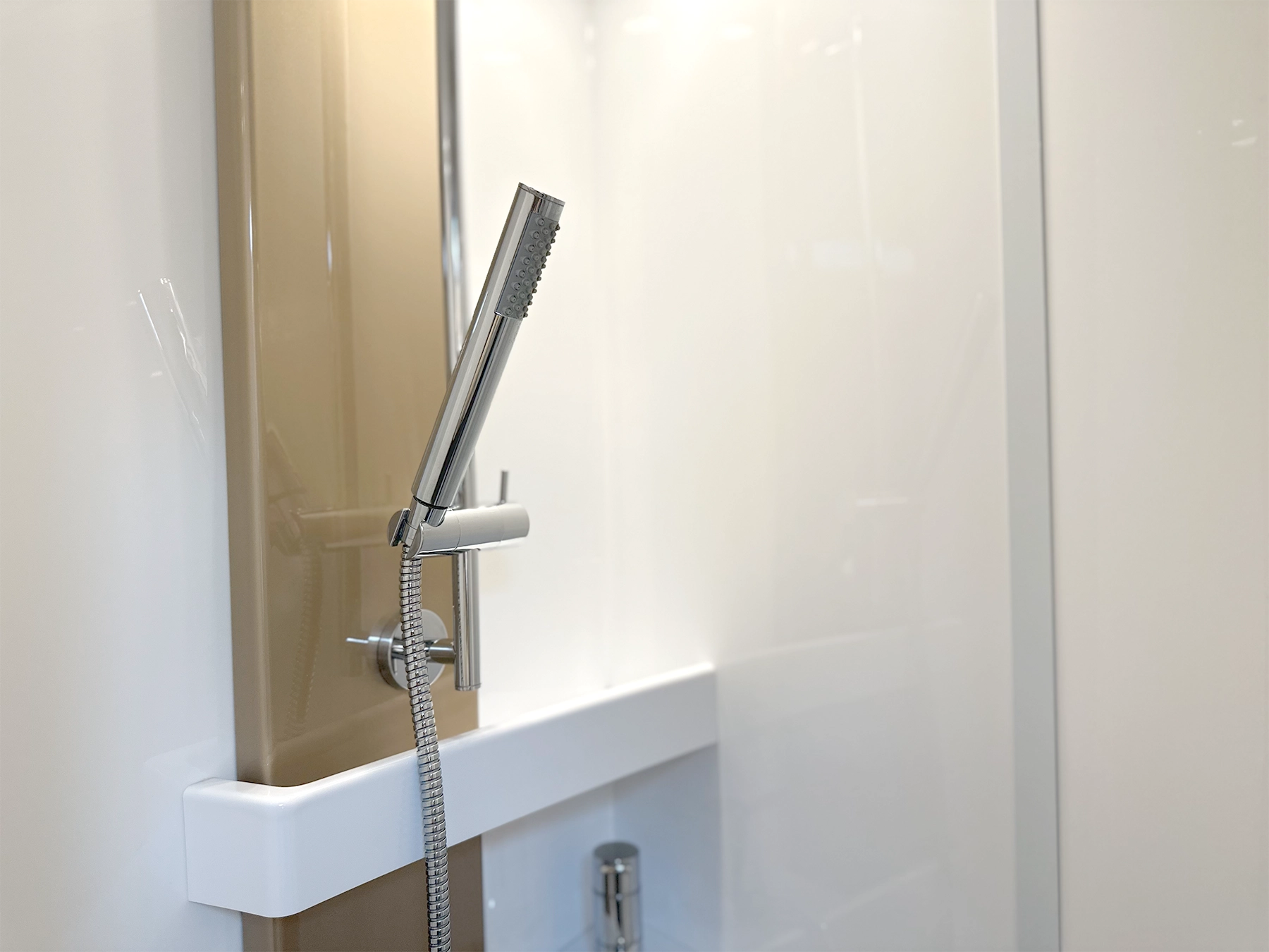 Burstner Lyseo TD 745 Harmony Line Motorhome Shower Head