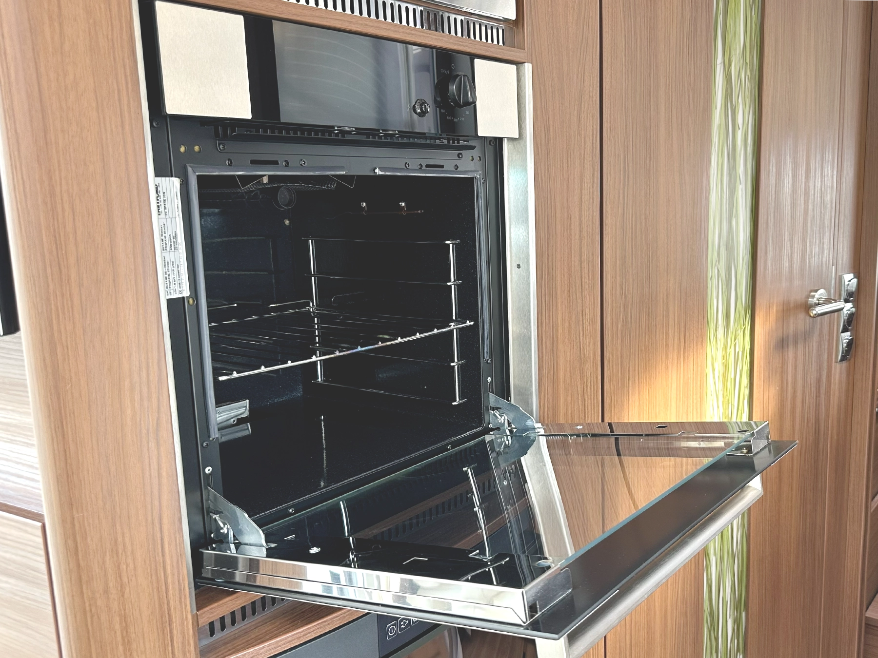 Niesmann Arto 77e Oven