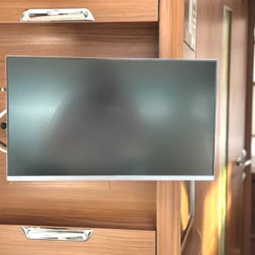 Niesmann Arto 77e TV