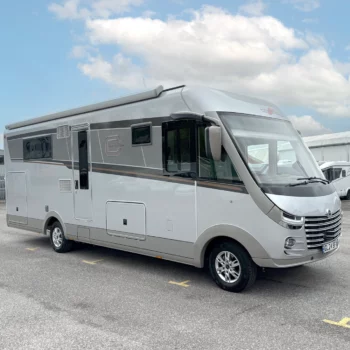 Carthago Liner-For-Two Motorhome U202270 - Exterior Front Right