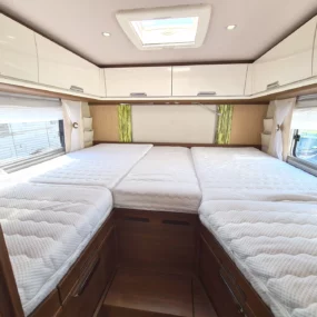 Niesman Arto 77e Used Motorhome 9389 - Bedroom