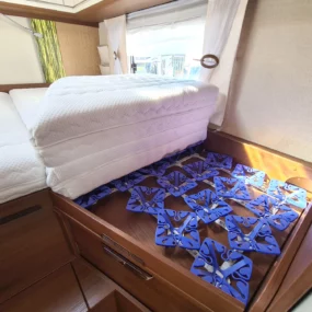 Niesman Arto 77e Used Motorhome 9389 - Bedroom Bed Base