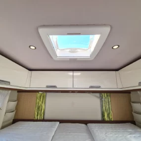 Niesman Arto 77e Used Motorhome 9389 - Bedroom Skylight