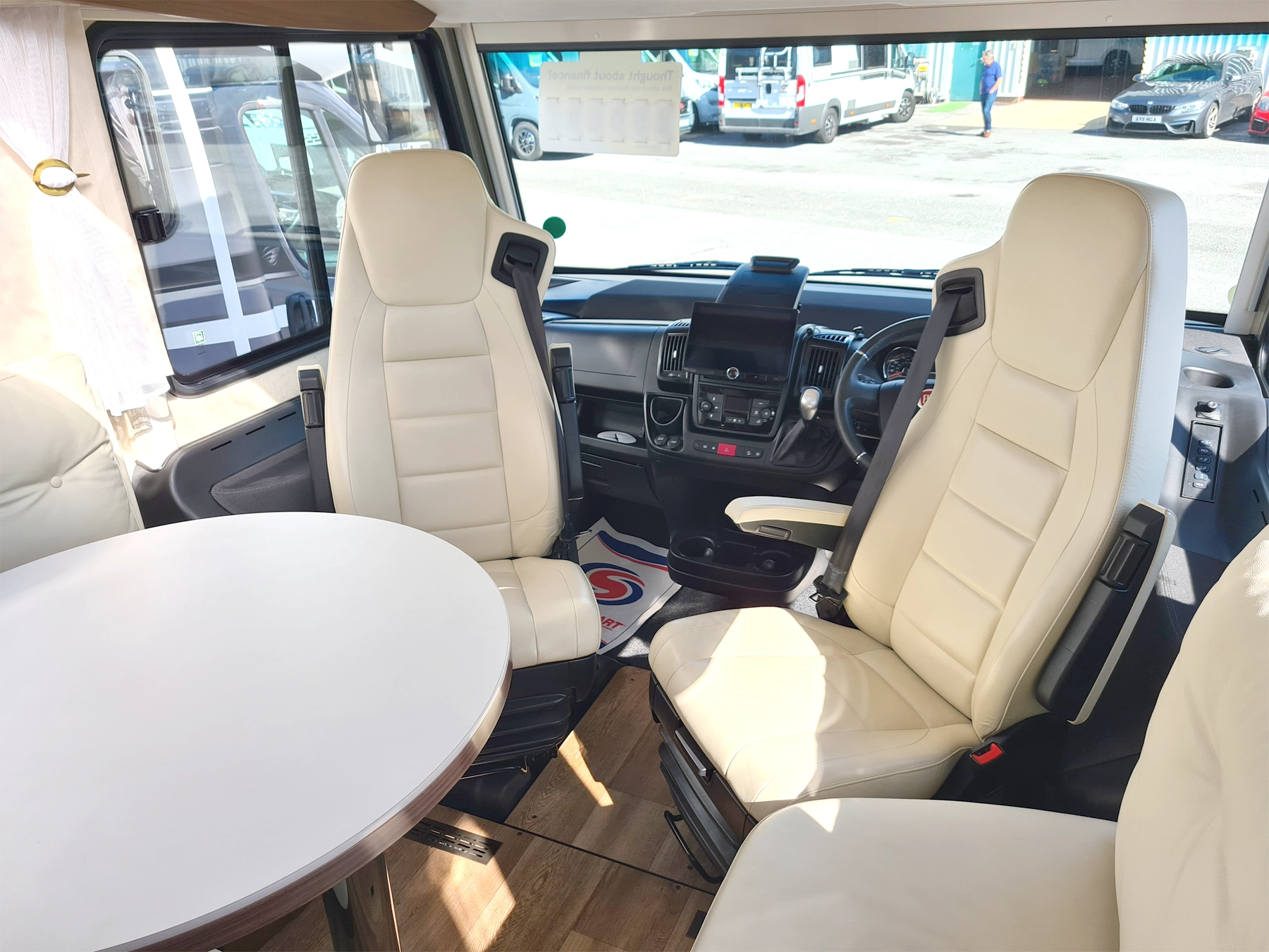 Niesman Arto 77e Used Motorhome 9389 - Cab Swivel Seats