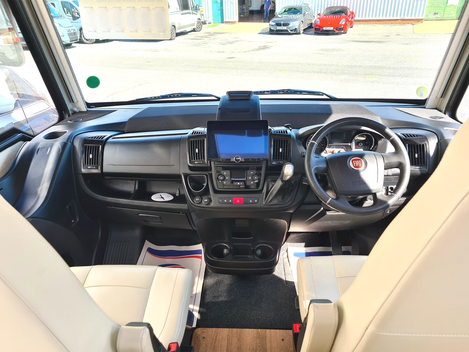 Niesman Arto 77e Used Motorhome 9389 - Cab