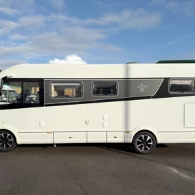 Niesman Arto 77e Used Motorhome 9389 - Exterior Left