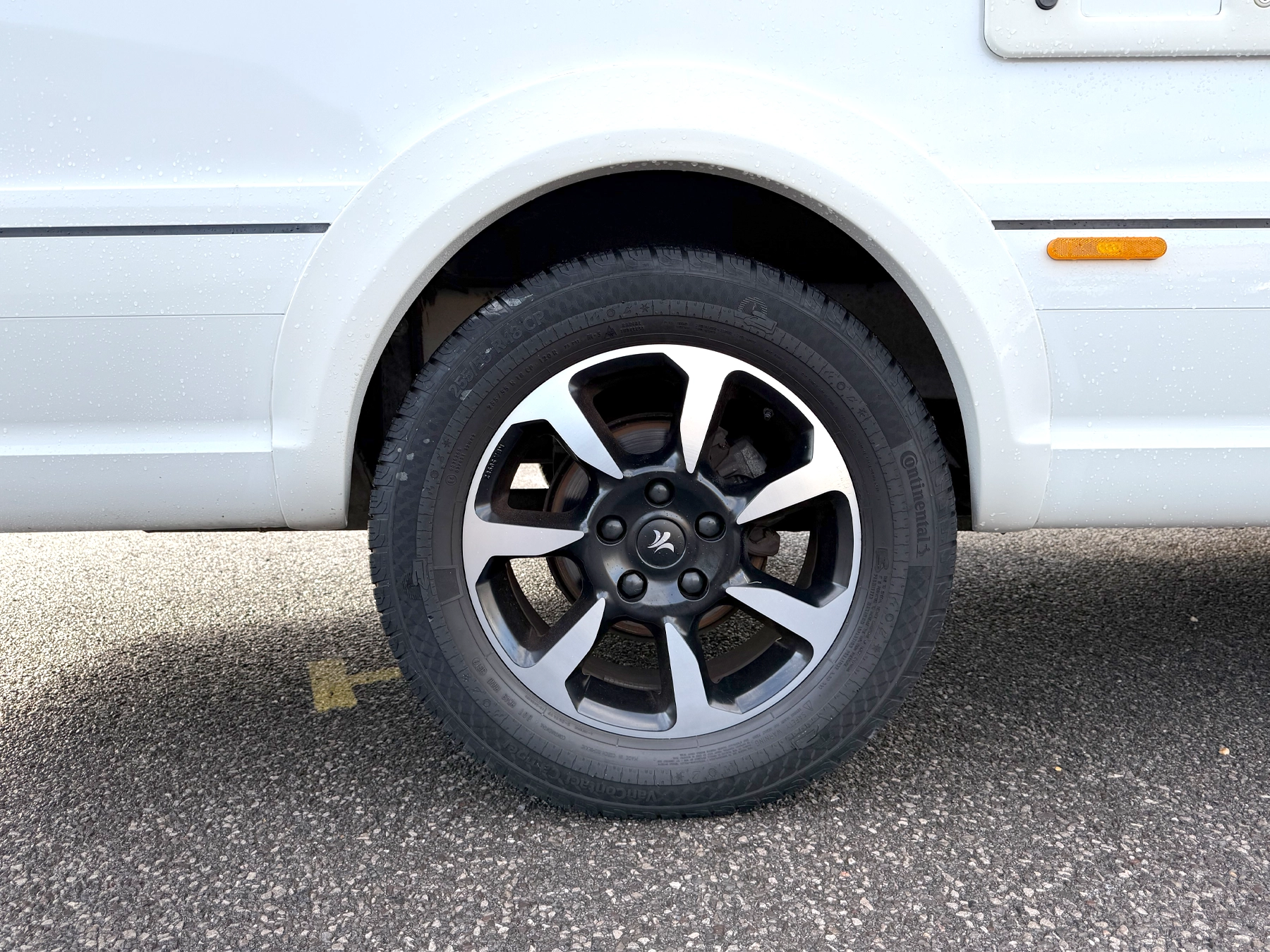 Niesman Arto 77e Used Motorhome 9389 - Exterior Wheel