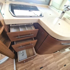 Niesman Arto 77e Used Motorhome 9389 - Kitchen Drawers