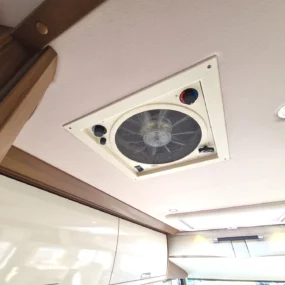 Niesman Arto 77e Used Motorhome 9389 - Kitchen Fan
