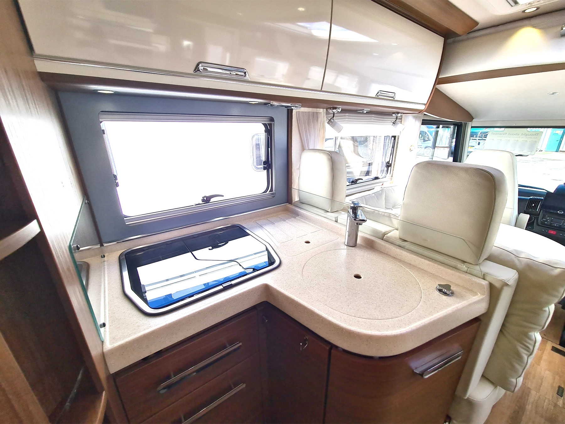 Niesman Arto 77e Used Motorhome 9389 - Kitchen