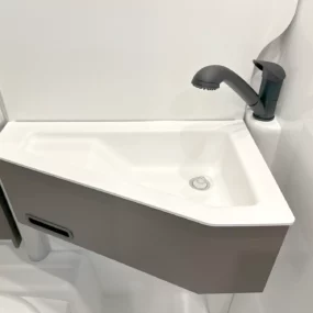 Burstner B66 600 C Pop-Top B66 Bathroom Sink