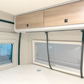 Burstner B66 600 C Pop-Top B66 Overhead Storage