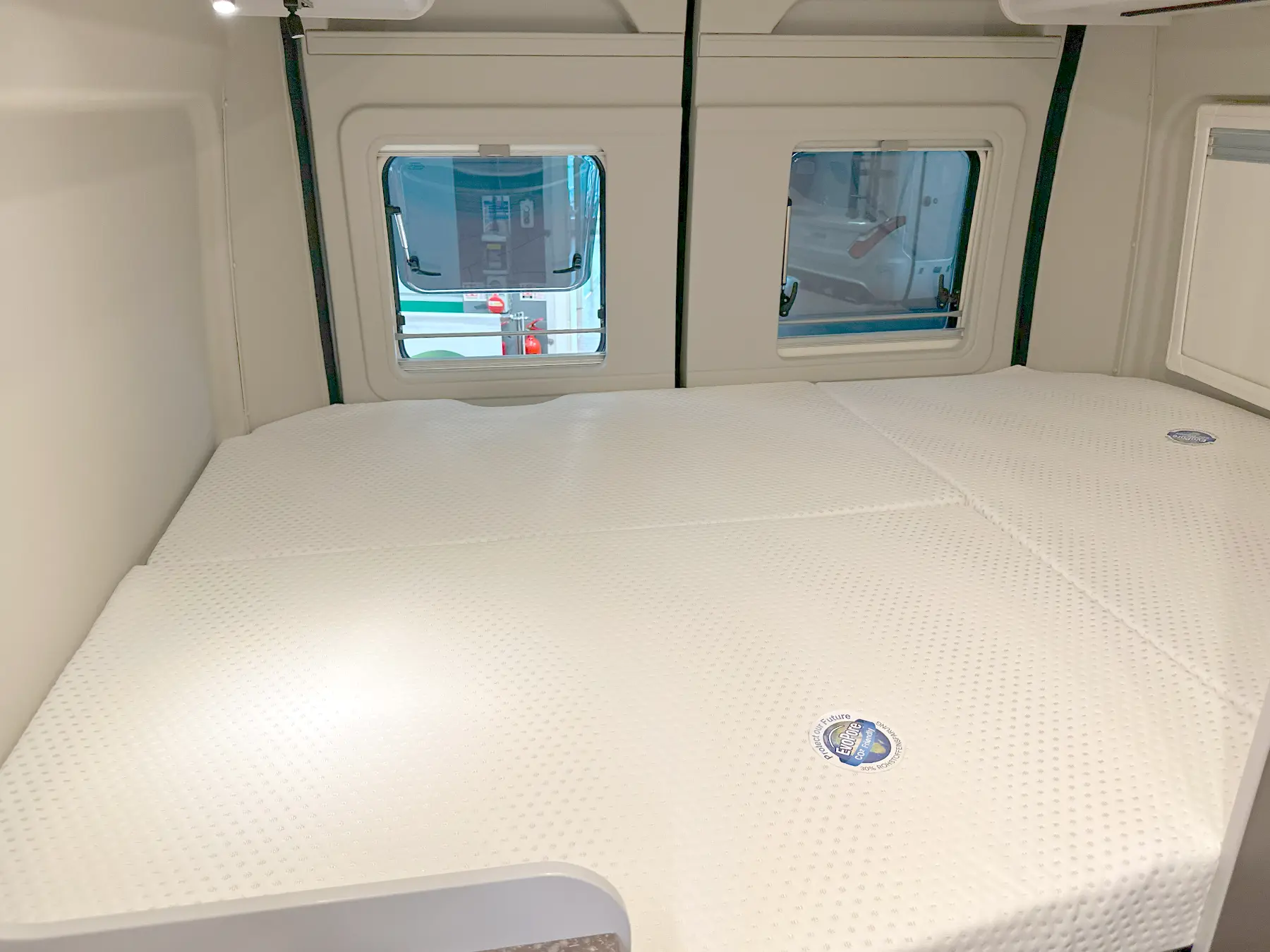 Burstner B66 600 C Pop-Top B66 Rear Bed