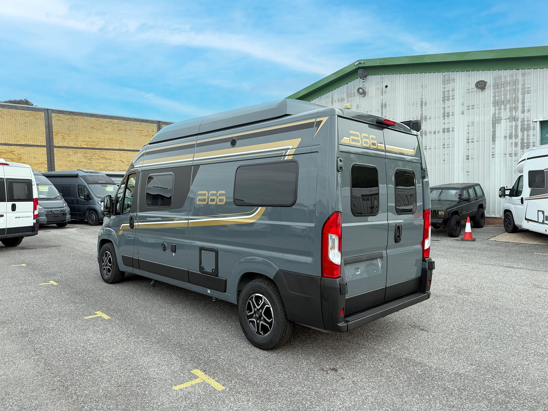 Burstner B66 600 C Pop-Top Exterior Left Rear