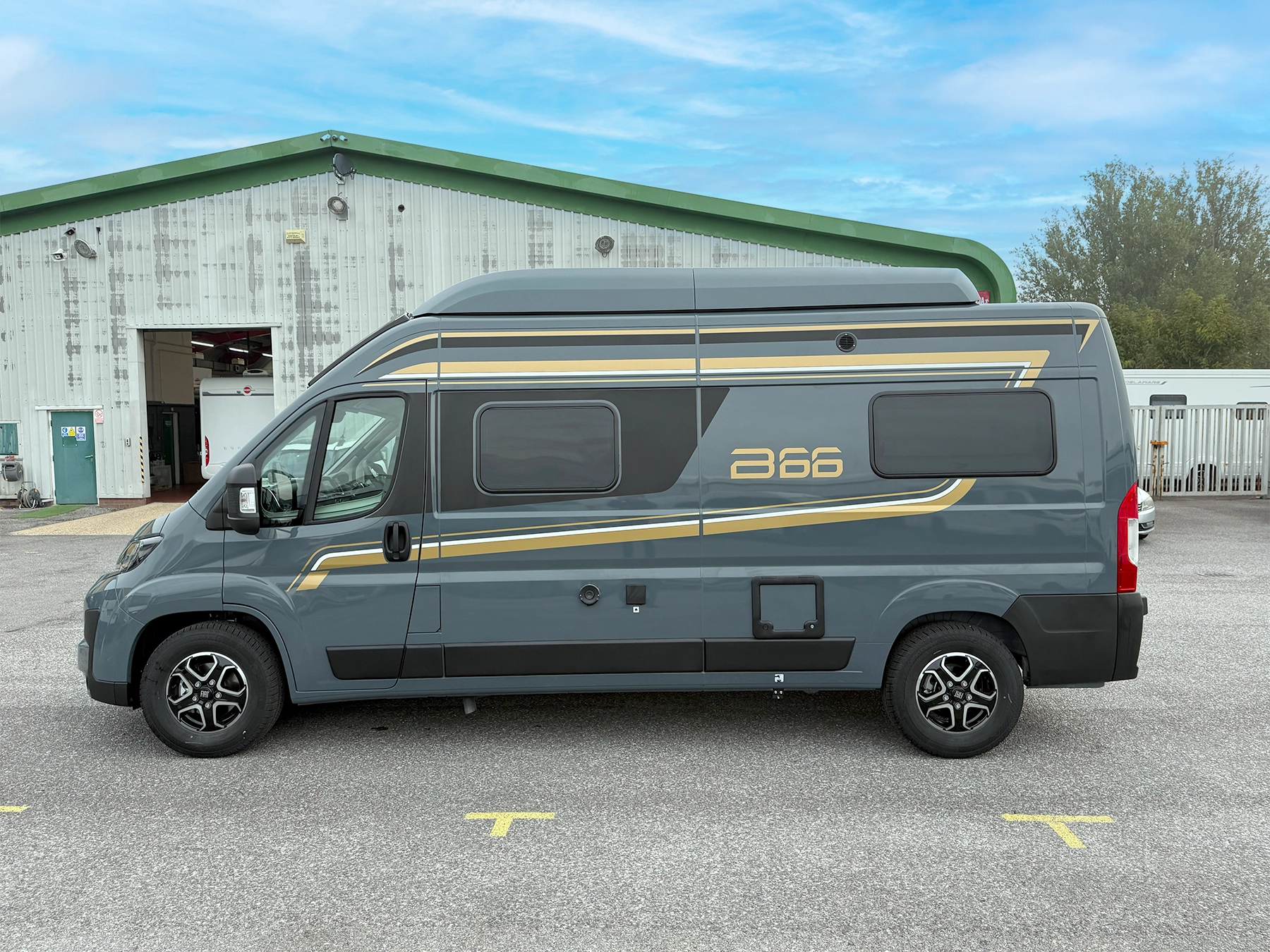 Burstner B66 600 C Pop-Top Exterior Left Side