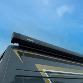 Burstner B66 600 C Pop-Top Exterior Thule Awning