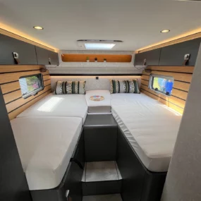 Hymer ML-T Crosstrail Motorhome FO100120 - Bedroom