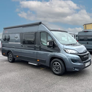 Malibu First Class Two Rooms 640 LE Campervan U202281 - Exterior Front Right