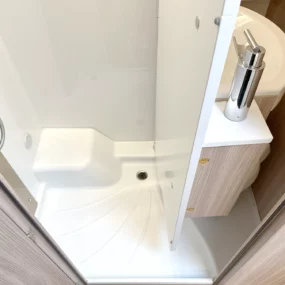 Burstner Lyseo Time T 690 Motorhome 9950 - Washroom Shower Vario