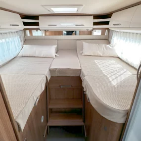 N102679 Twin Single Beds