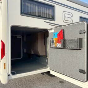 Carthago C-Tourer T 143 LE Exterior Garage