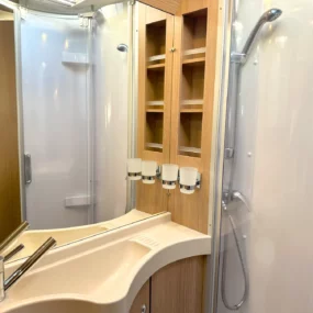 Carthago C-Tourer T 143 LE S Bathroom