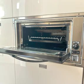 Carthago C-Tourer T 143 LE S Dometic Oven
