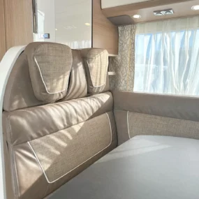 Carthago C-Tourer T 143 LE S Lounge Bench