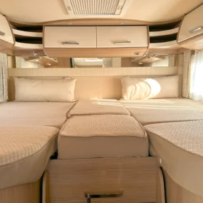 Carthago C-Tourer T 143 LE S Twin Single Beds